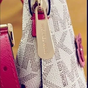 MICHAEL Michael Kors | Bags | Michael Kors Emmy Small  display picture 1